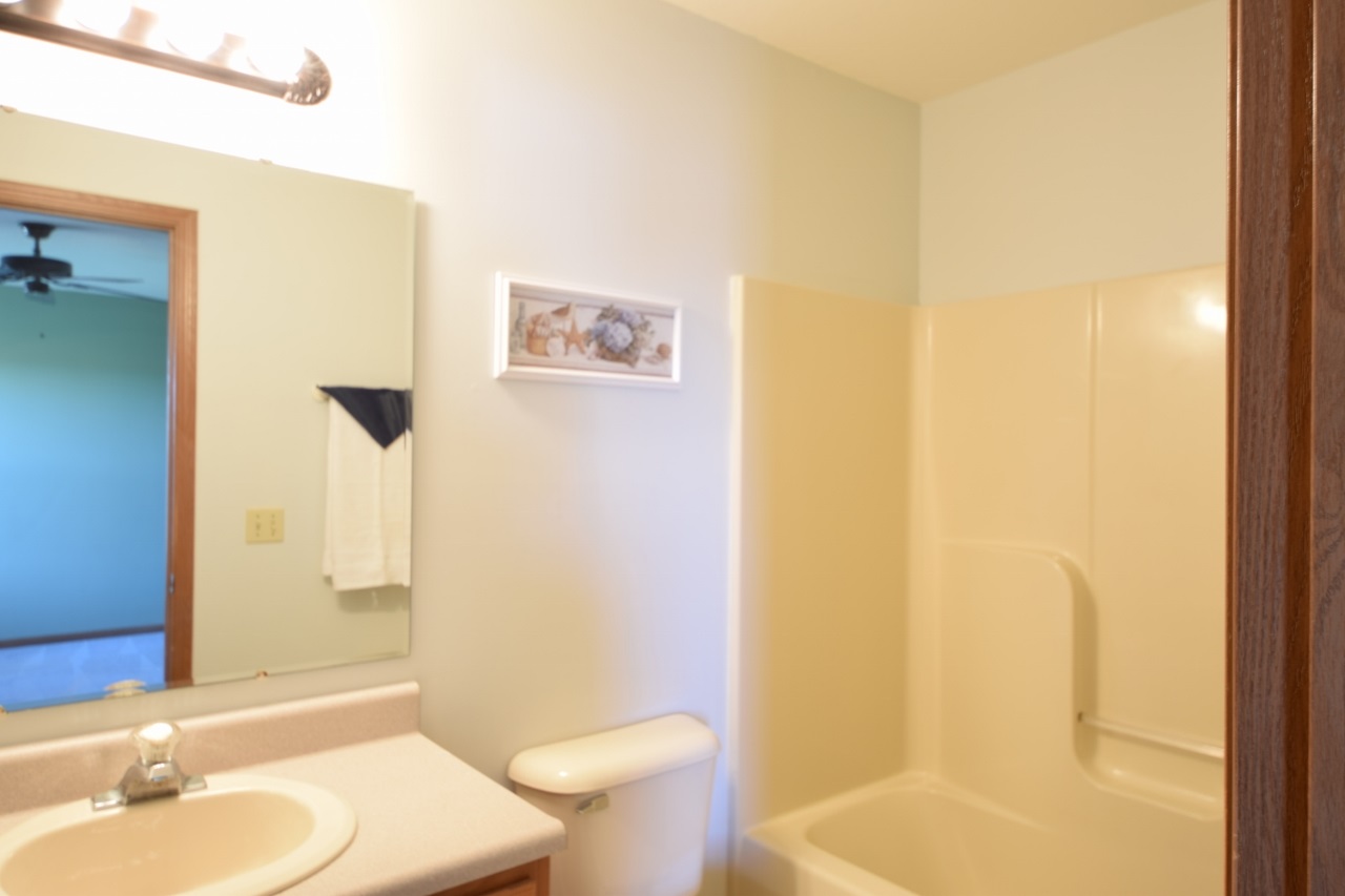 3306 Cedar Ridge Run Fort Wayne, IN 46808 - Photo 13 of 20 Gallery Image 13