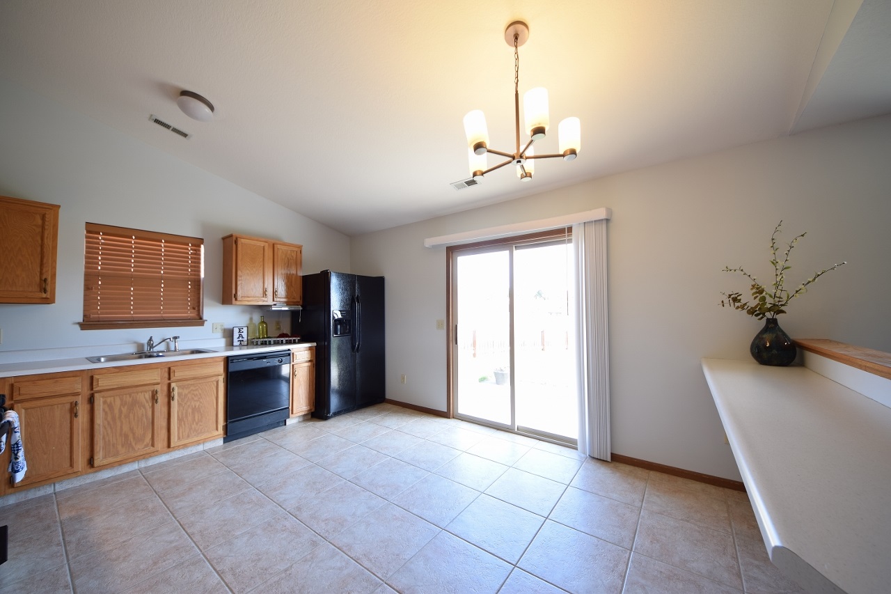 3306 Cedar Ridge Run Fort Wayne, IN 46808 - Photo 6 of 20 Gallery Image 6