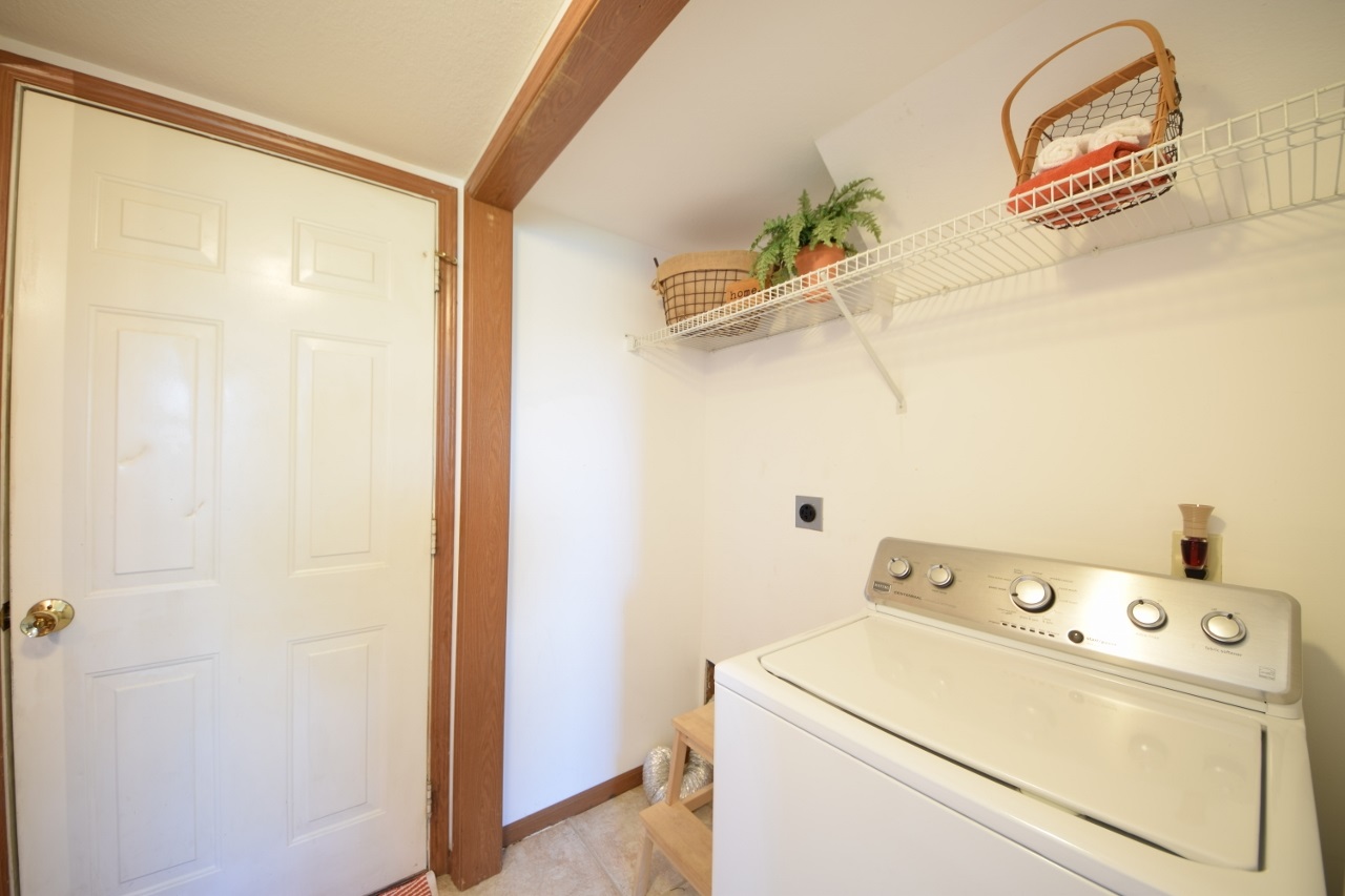 3306 Cedar Ridge Run Fort Wayne, IN 46808 - Photo 10 of 20 Gallery Image 10