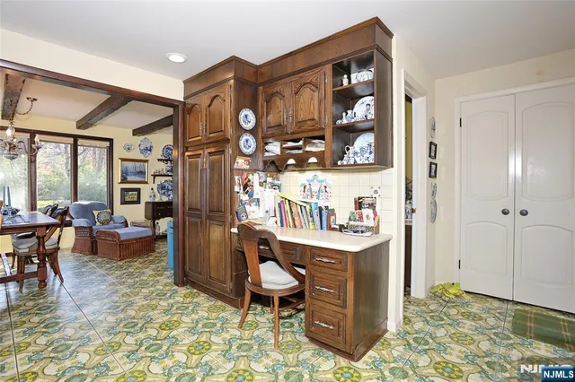 $1,699,000 | 26 Glenwood Road, Tenafly, NJ 07670