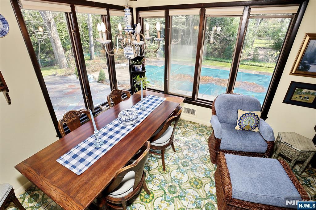 26 Glenwood Road Tenafly, NJ 07670 - Photo 18 of 50