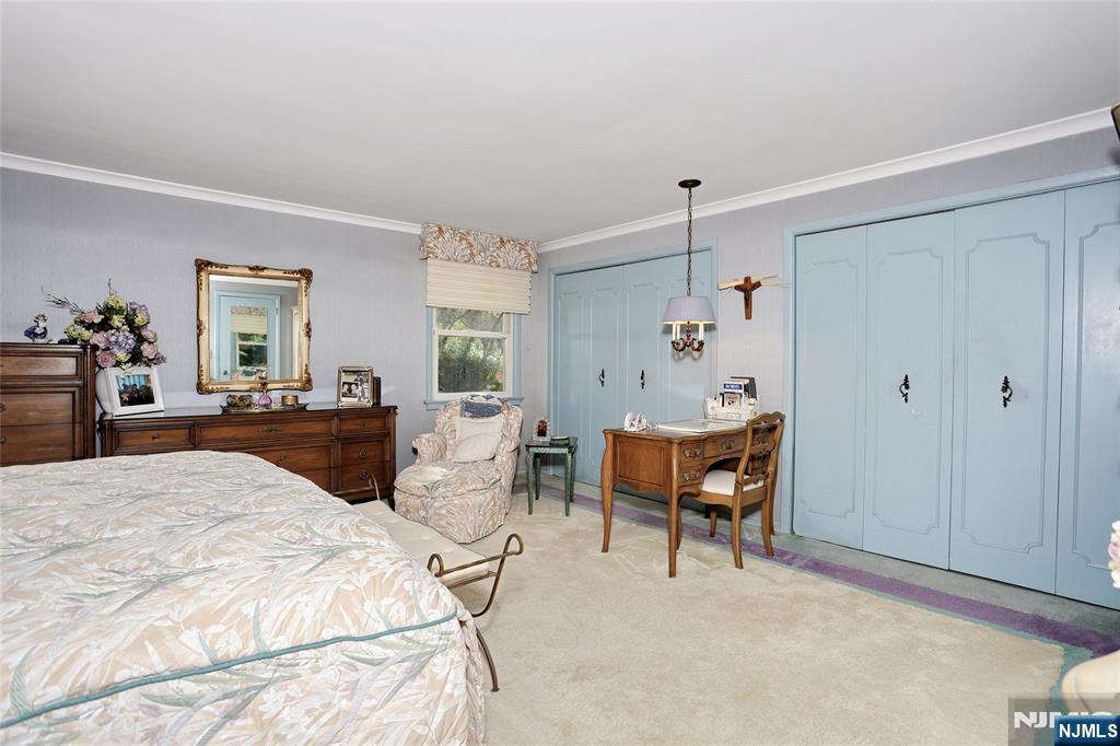 26 Glenwood Road Tenafly, NJ 07670 - Photo 24 of 50