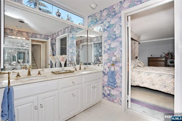 $1,699,000 | 26 Glenwood Road, Tenafly, NJ 07670