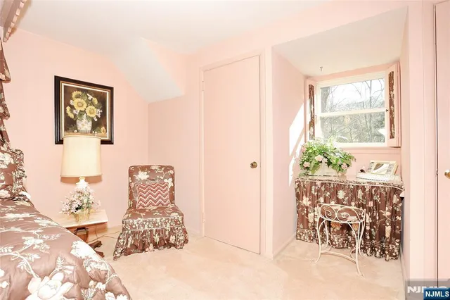 $1,699,000 | 26 Glenwood Road, Tenafly, NJ 07670