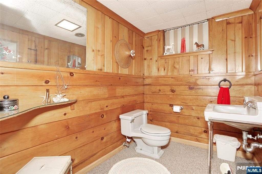 26 Glenwood Road Tenafly, NJ 07670 - Photo 45 of 50