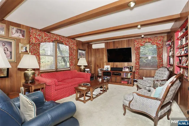 $1,699,000 | 26 Glenwood Road, Tenafly, NJ 07670