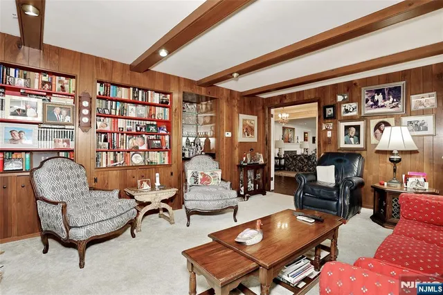 $1,699,000 | 26 Glenwood Road, Tenafly, NJ 07670