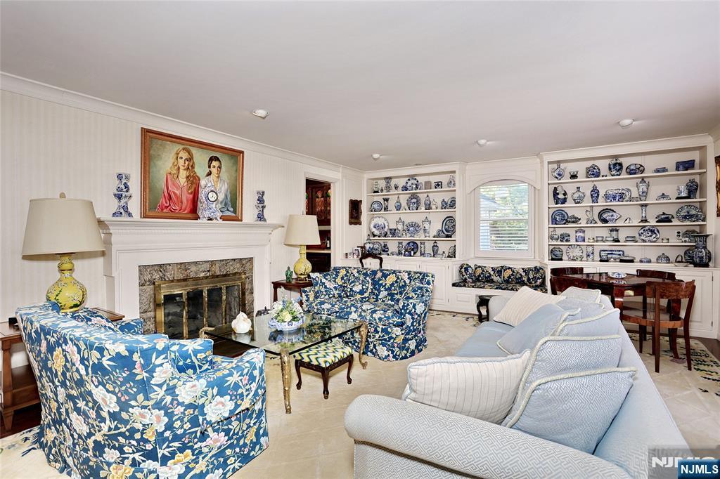 26 Glenwood Road Tenafly, NJ 07670 - Photo 8 of 50