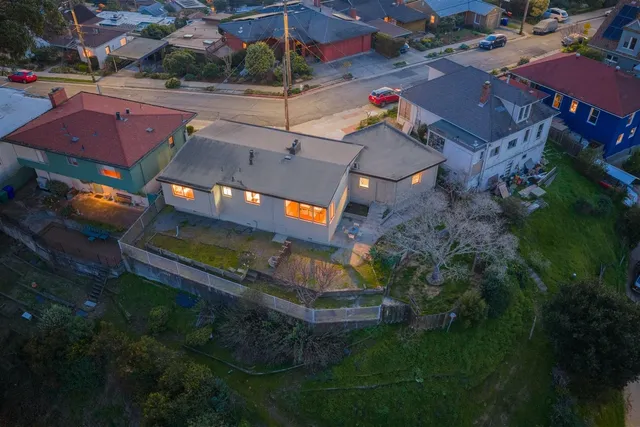 $899,000 | 101 Crest Avenue, Richmond, CA 94801