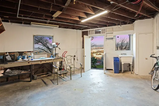 $899,000 | 101 Crest Avenue, Richmond, CA 94801