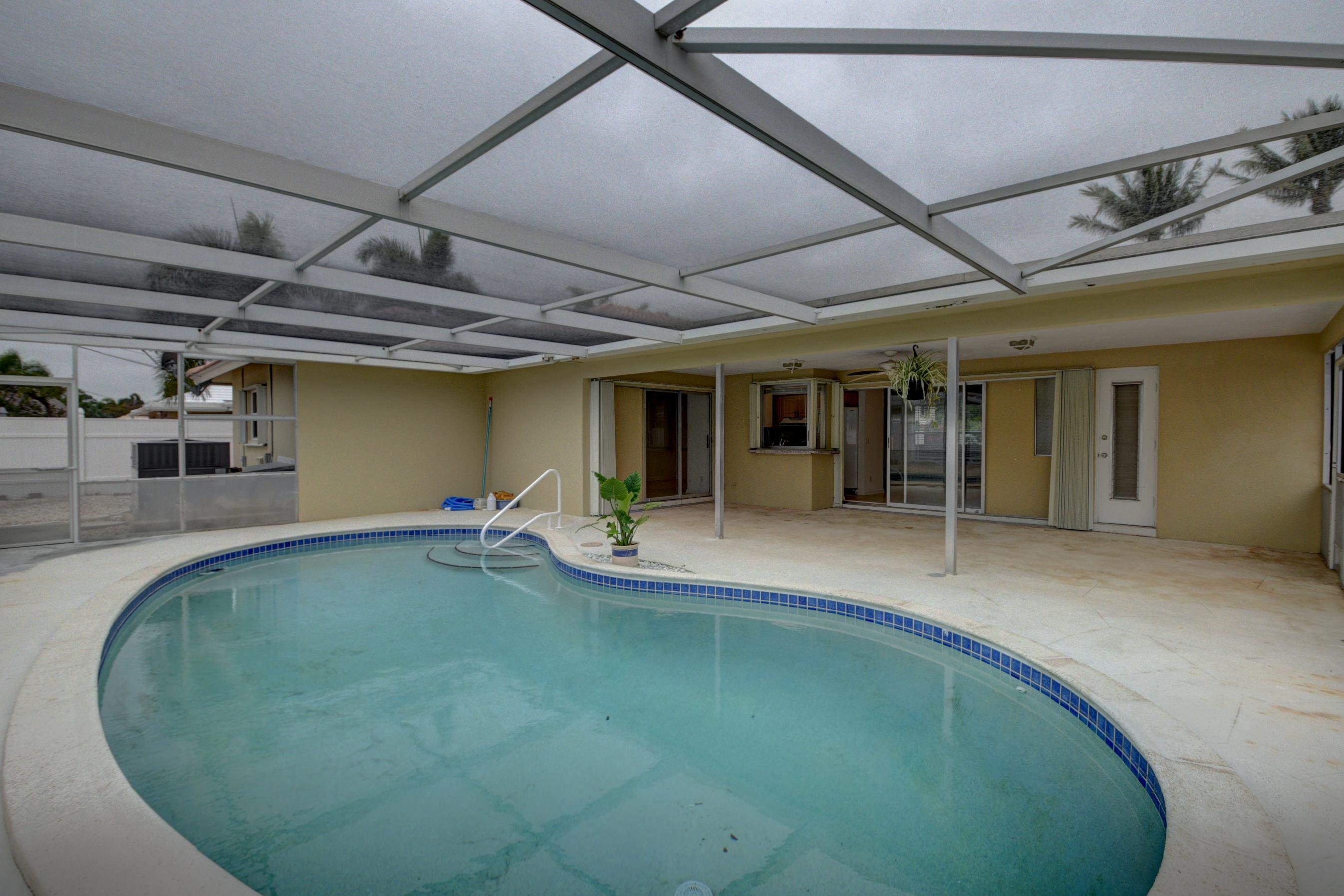 984 Southwest 3rd Street Boca Raton, FL 33486 - Photo 24 of 36 Pool