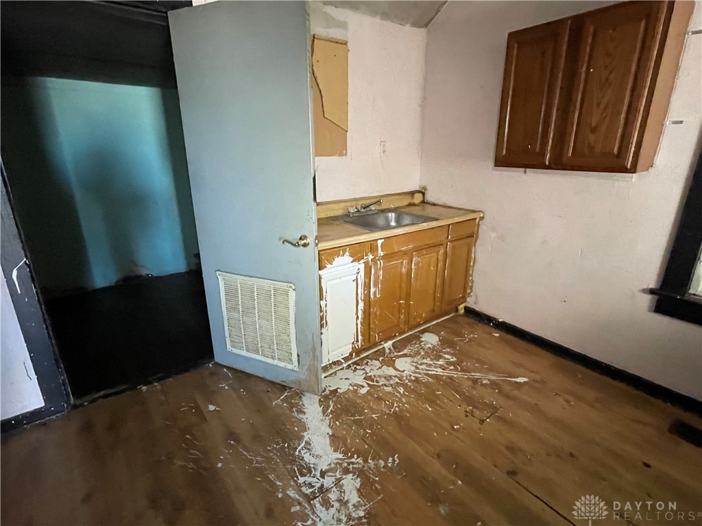 461-463 Harrison Street Springfield, OH 45505 - Photo 7 of 18 Gallery Image 7
