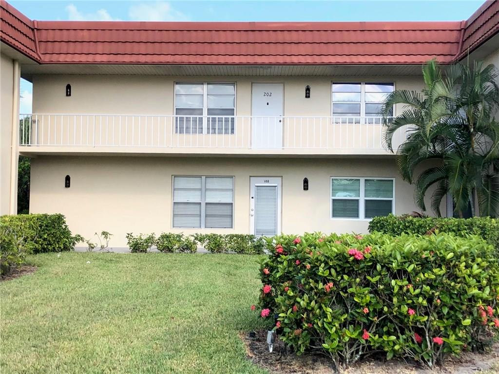 110 Spring Lake Court, Unit 102 Vero Beach, FL 32962 - Photo 3 of 3