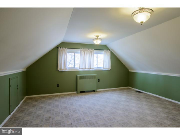 35 Cable Road Levittown, PA 19057 - Photo 10 of 18