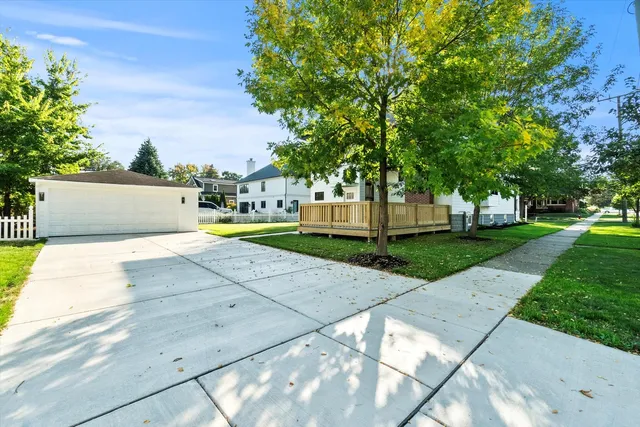 $1,375,000 | 415 North Haddow Avenue, Arlington Heights, IL 60004