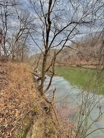 $158,200 | 17 Highway 17, Crocker, MO 65452