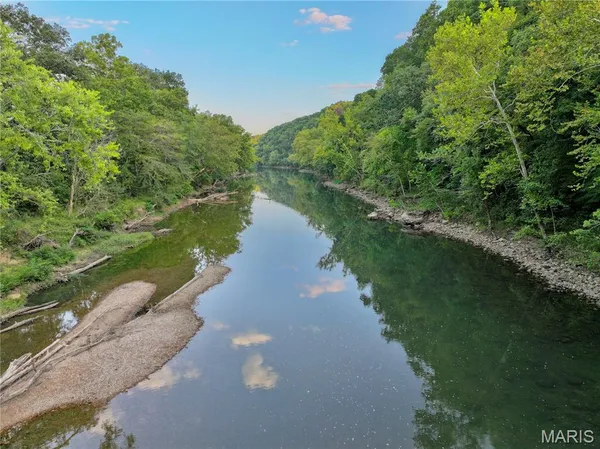 $158,200 | 17 Highway 17, Crocker, MO 65452