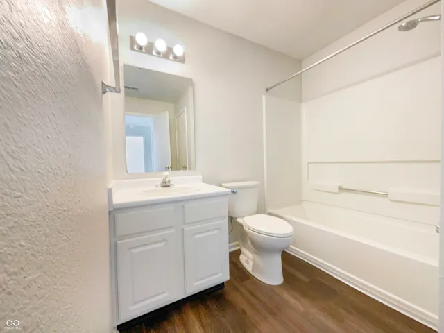 $345,000 | 2264 Edgewater Circle, Plainfield, IN 46168