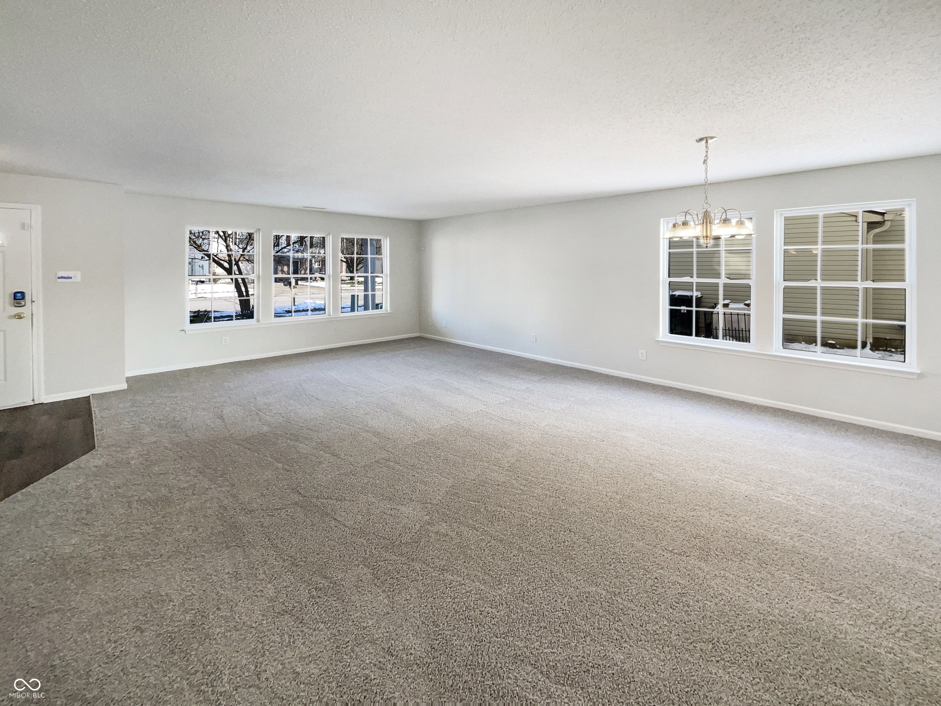 2264 Edgewater Circle Plainfield, IN 46168 - Photo 9 of 25