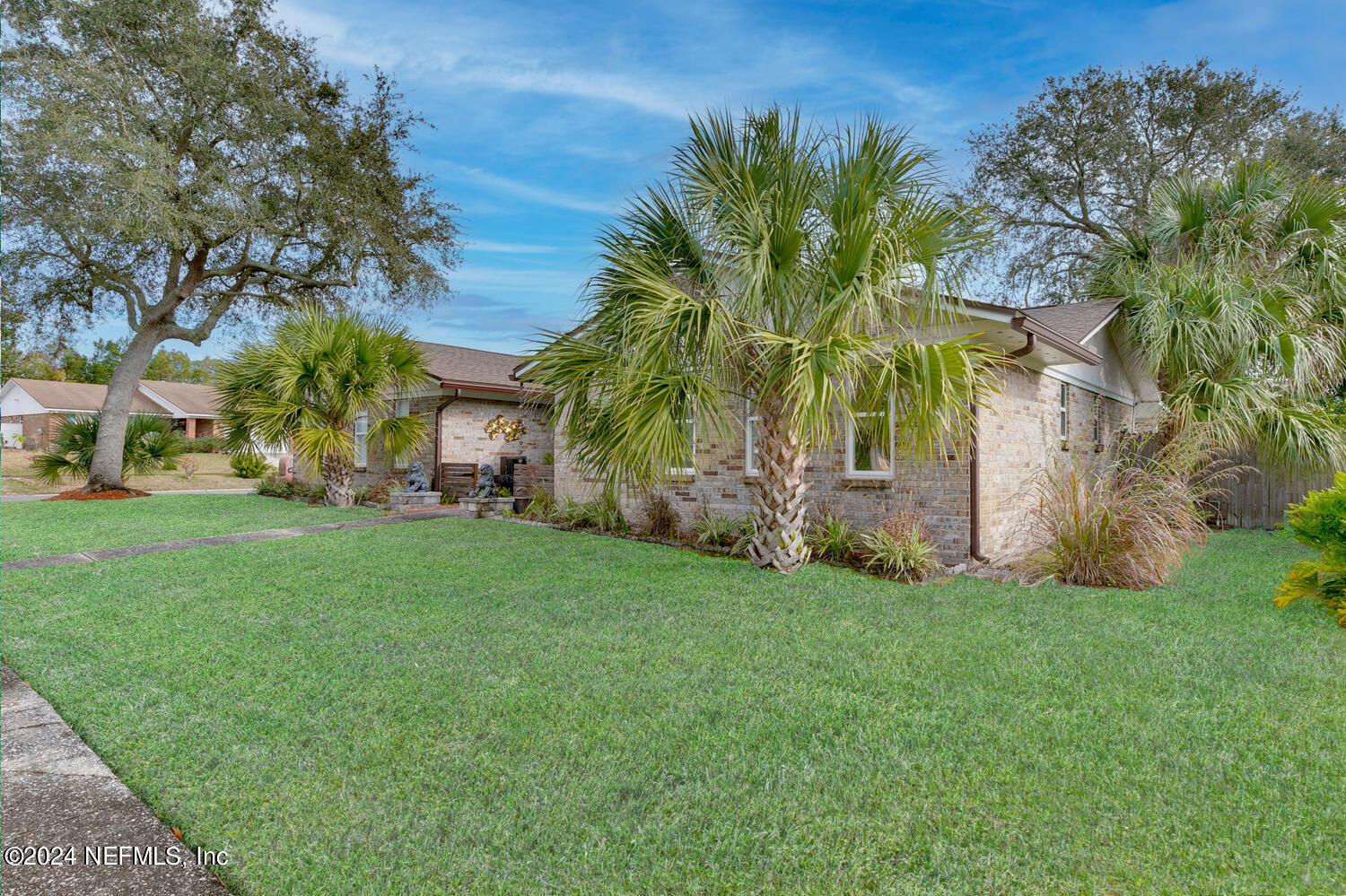 3997 Raintree Road Jacksonville, FL 32277 - Photo 45 of 58 Side