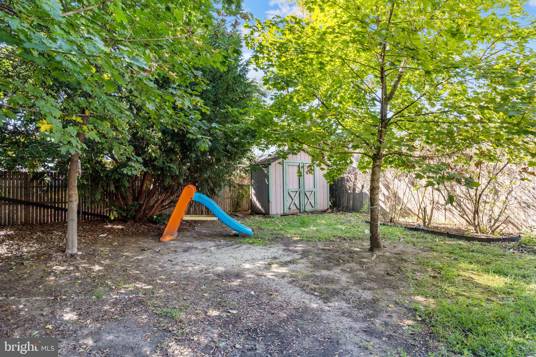 138 Webster Street Riverside, NJ 08075 - Photo 5 of 27
