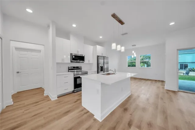 $2,000 | 10110 Baystate Drive, Port Charlotte, FL 33981