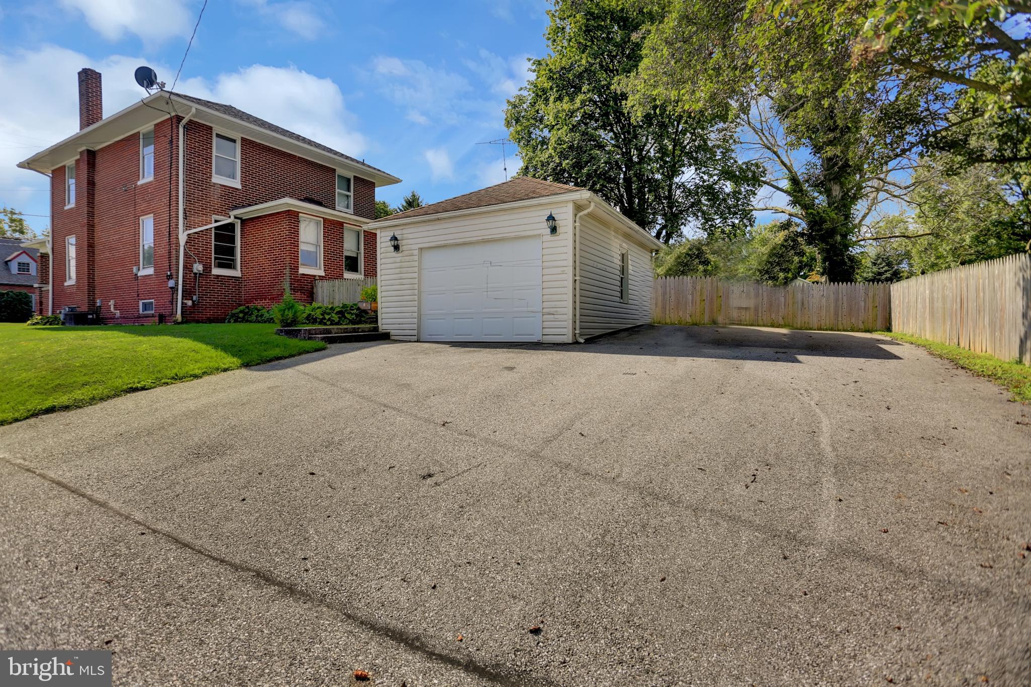 300 North Main Street Spring Grove, PA 17362 - Photo 5 of 44 Gallery Image 5