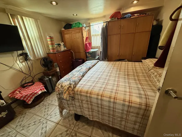 $1,010,000 | 117-15 200th Street | St. Albans