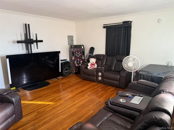 $1,010,000 | 117-15 200th Street | St. Albans