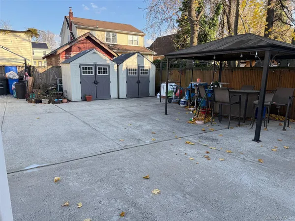 $1,010,000 | 117-15 200th Street | St. Albans