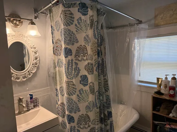 $2,800 | 21 1/2 Union Street, Natick, MA 01760
