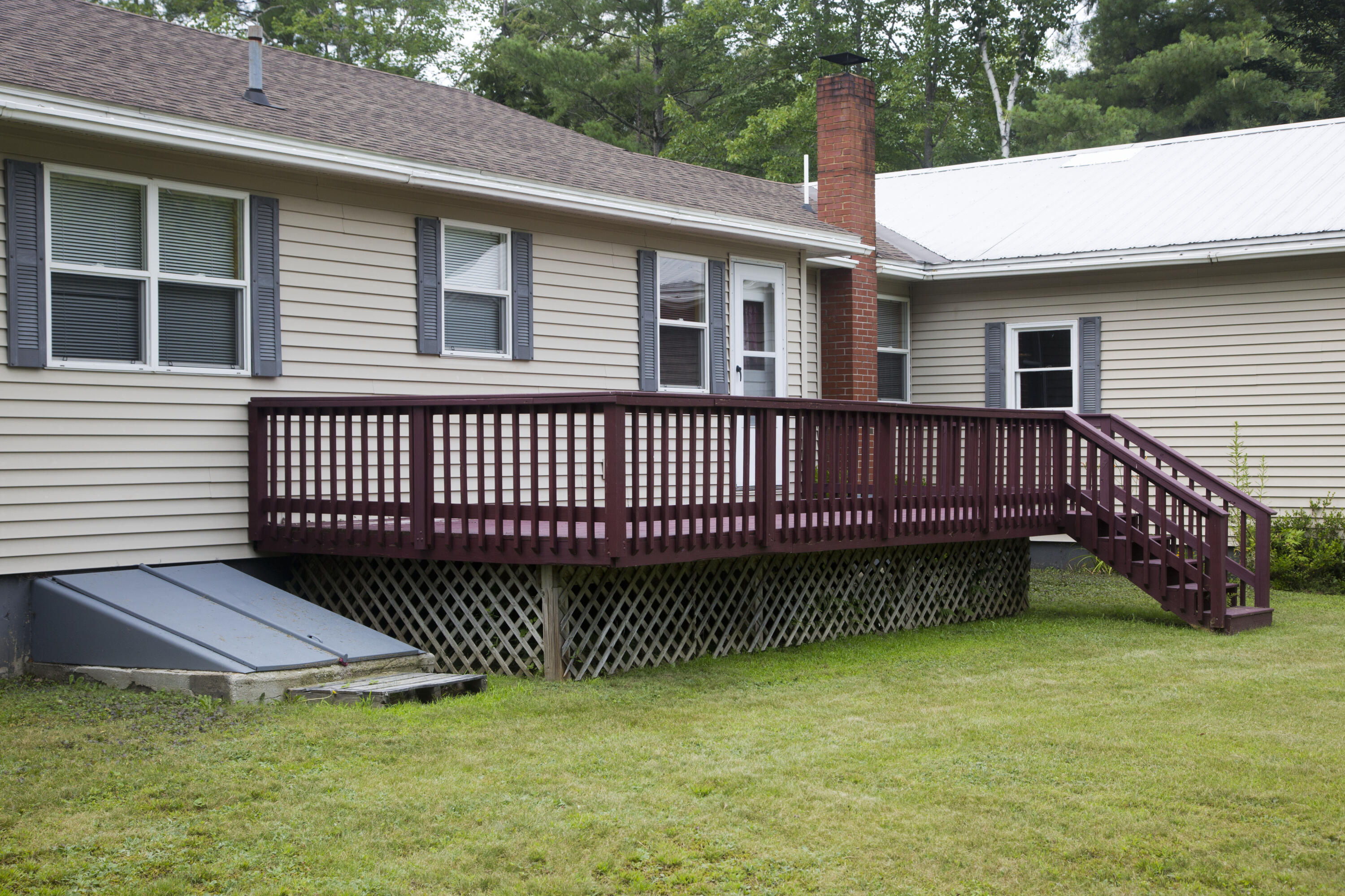 475 Main Road Milford, ME 04461 - Photo 23 of 45 Deck
