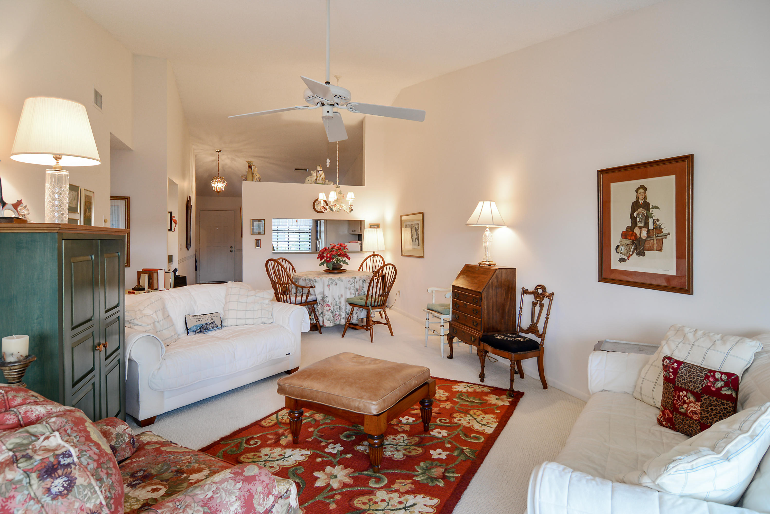 902 Pinecrest Circle, Unit B Jupiter, FL 33458 - Photo 5 of 10 902PinecrestCirUnitB_print_1