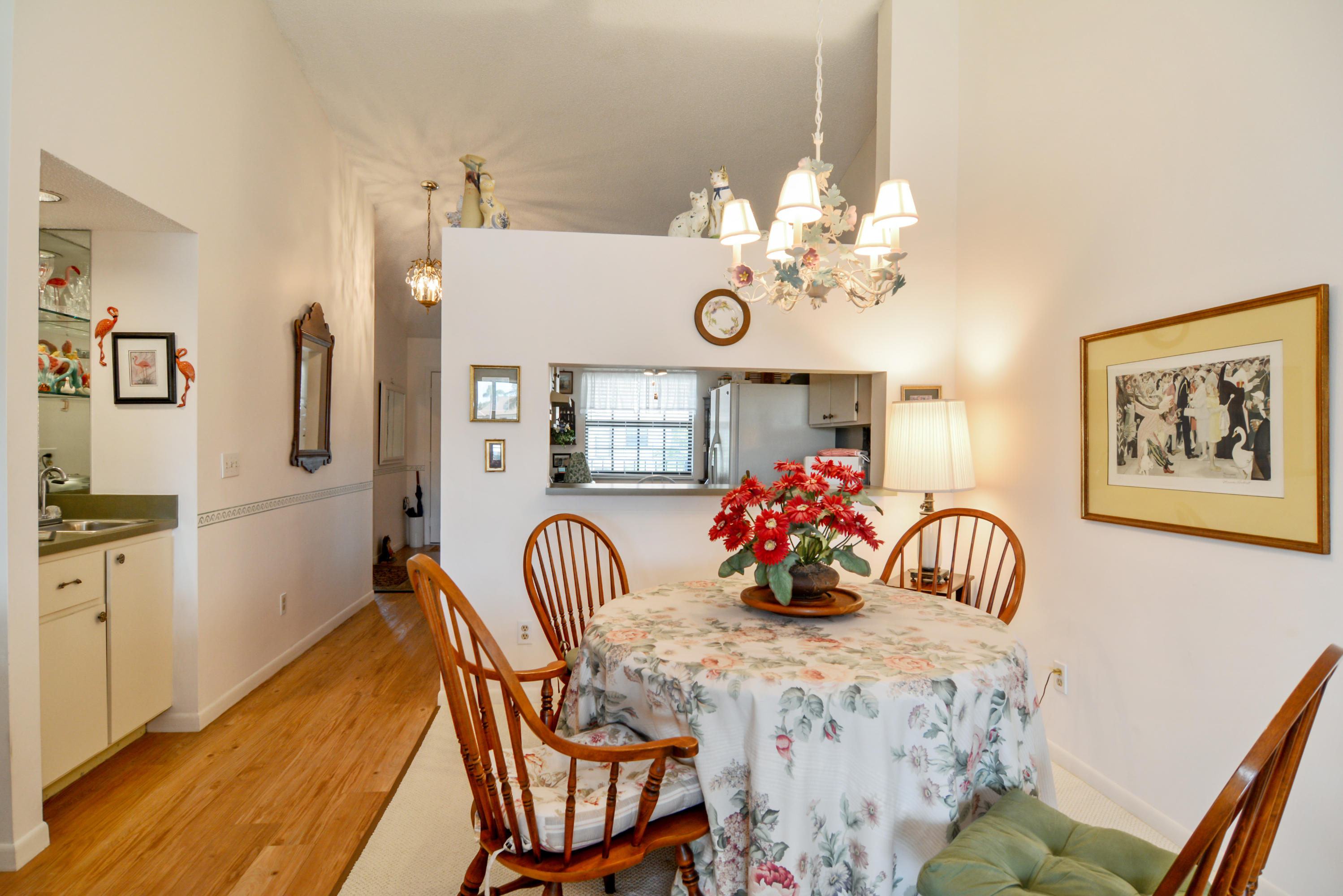 902 Pinecrest Circle, Unit B Jupiter, FL 33458 - Photo 6 of 10 902PinecrestCirUnitB_print_2