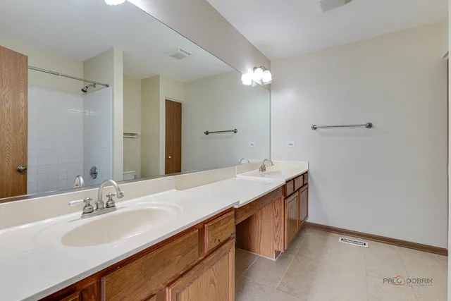 $599,900 | 2736 Bluewater Circle, Naperville, IL 60564