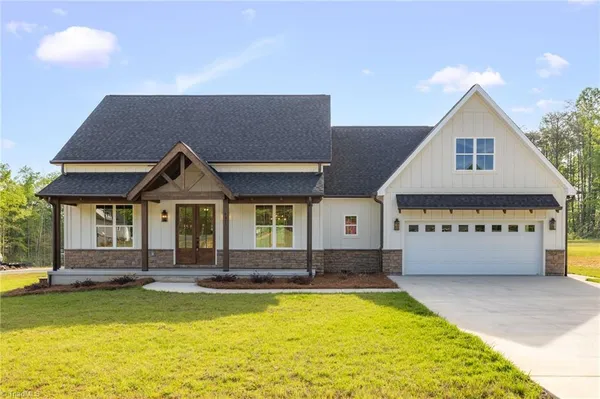 $625,000 | 4211 Gracewood Farm Drive, Winston-Salem, NC 27101