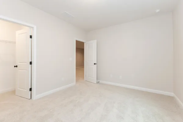 $409,900 | 1906 Dunraven Road, Bloomington, IL 61704