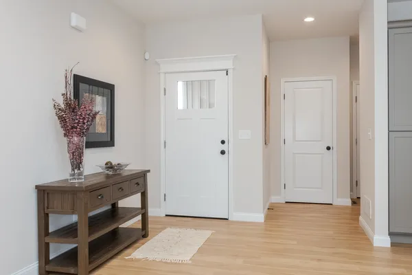 $409,900 | 1906 Dunraven Road, Bloomington, IL 61704