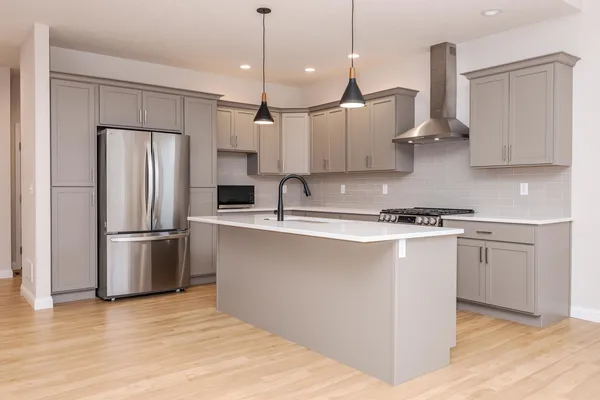 $409,900 | 1906 Dunraven Road, Bloomington, IL 61704