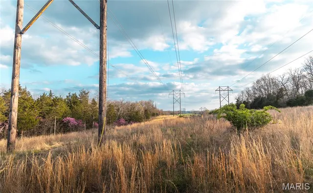 $916,000 | 00 County Road 213, Vienna, MO 65582