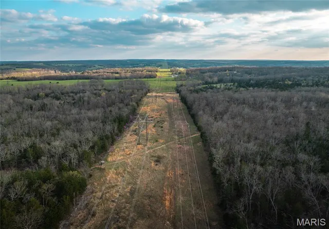 $916,000 | 00 County Road 213, Vienna, MO 65582