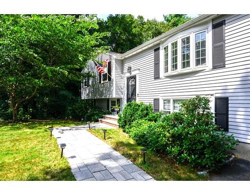 49 Old Farm Road Hanover, MA 02339 - Photo 4 of 25 Gallery Image 4