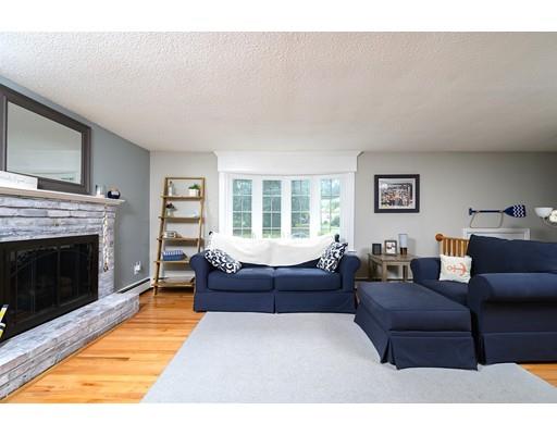49 Old Farm Road Hanover, MA 02339 - Photo 6 of 25 Gallery Image 6