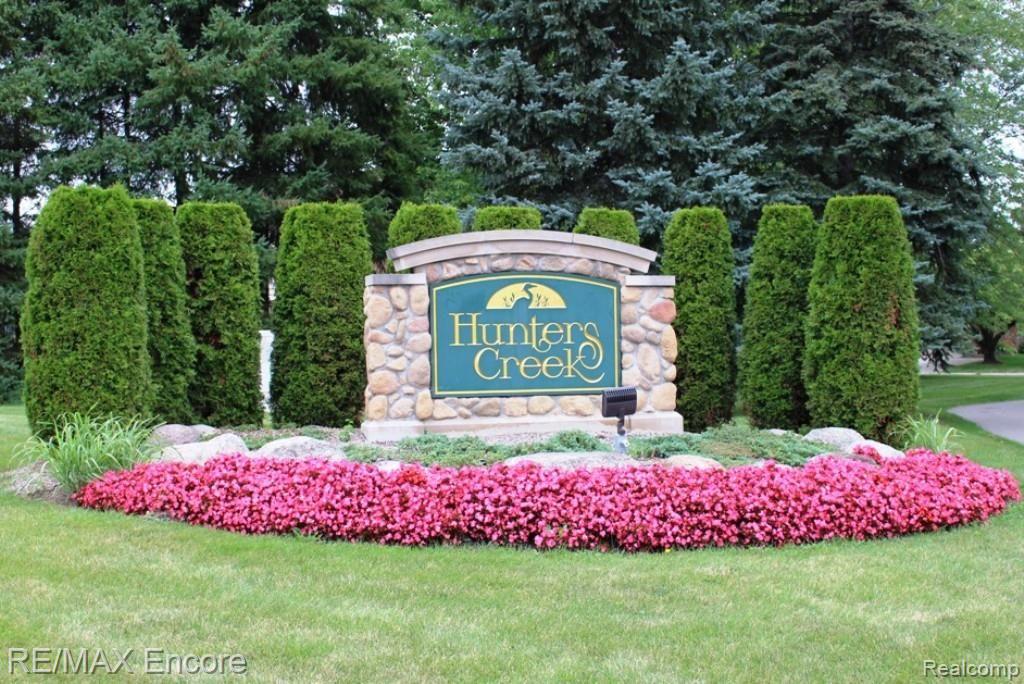 315 Rose Brier Drive Rochester Hills, MI 48309 - Photo 6 of 68