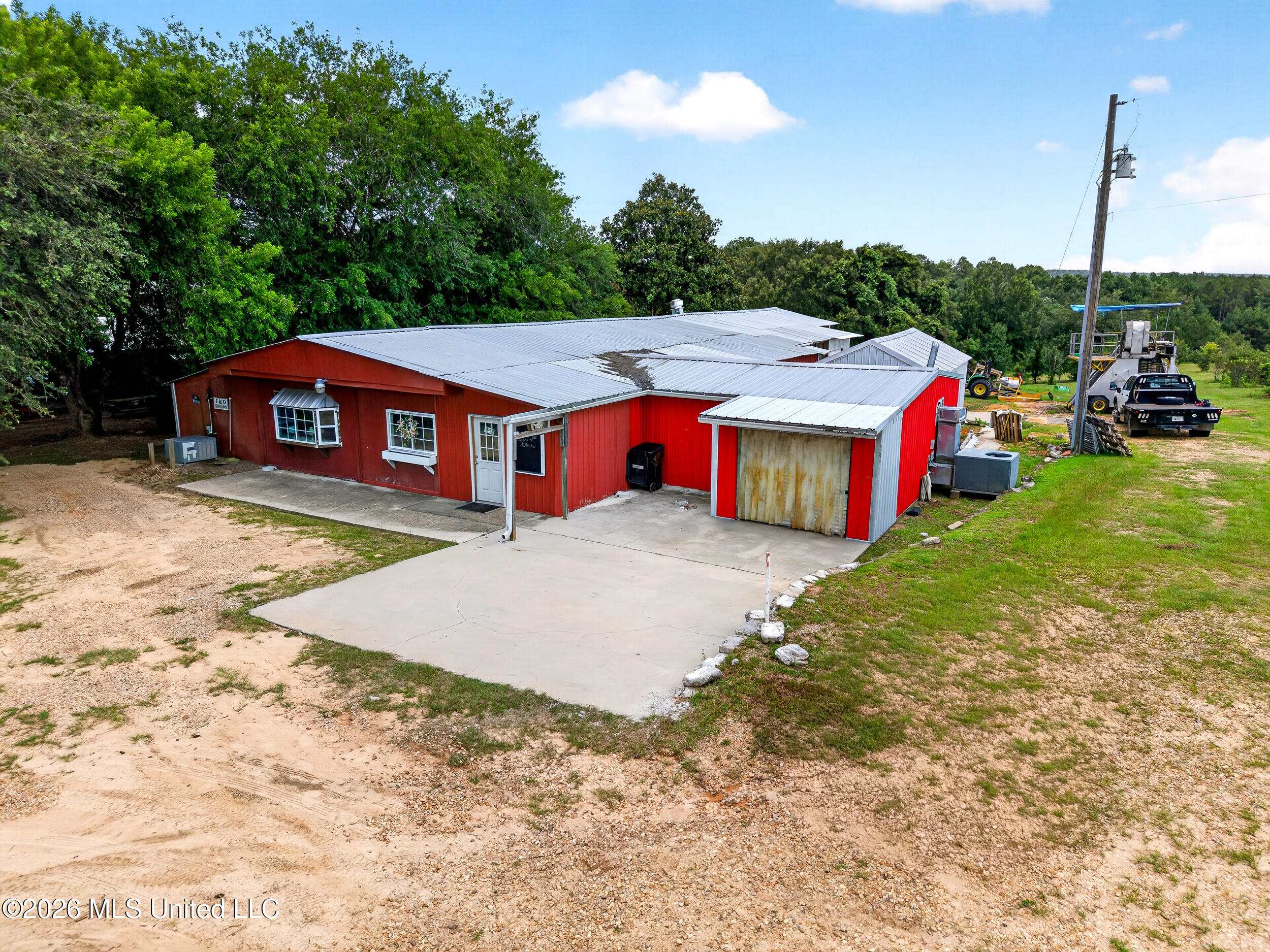 574 Slade Woodward Road Poplarville, MS 39470 - Photo 81 of 106 82_onsite_business