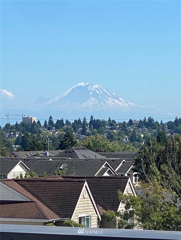 8841 Midvale Avenue North, Unit B Seattle, WA 98103 - Photo 18 of 18 Gallery Image 18