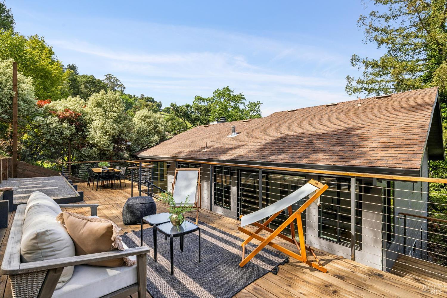227 Coleman Drive San Rafael, CA 94901 - Photo 25 of 34