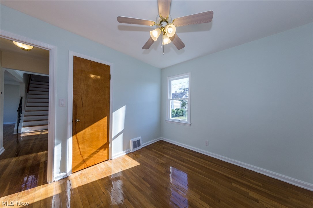 3786 Wallingford Road South Euclid, OH 44121 - Photo 9 of 25