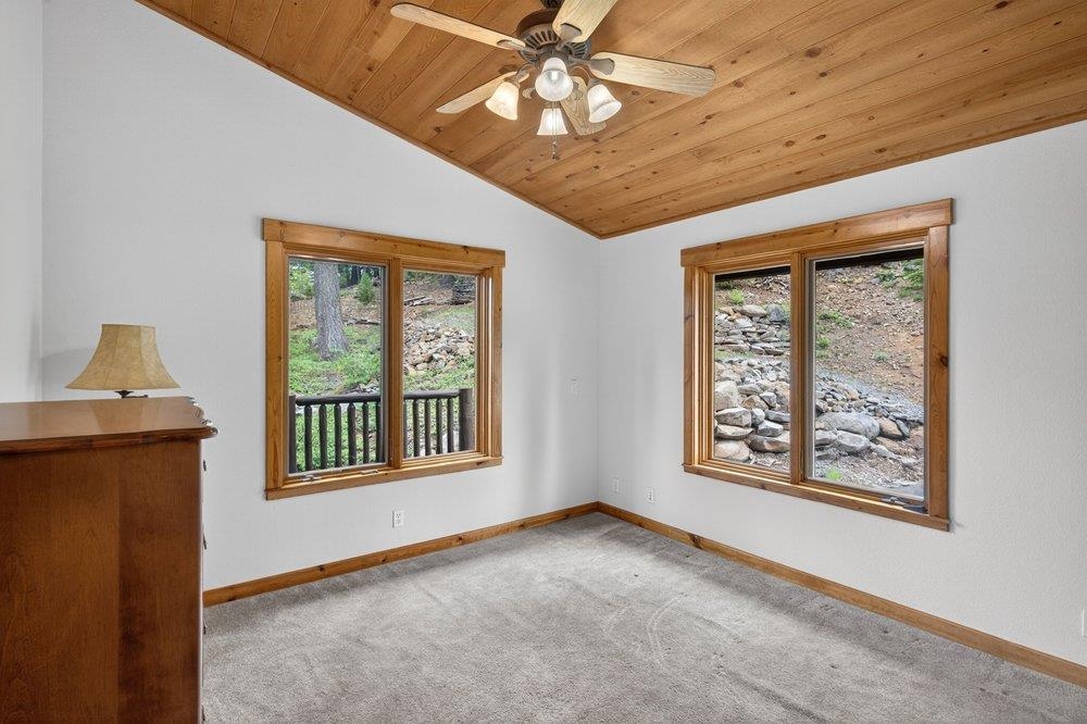 10971 Beacon Road Truckee, CA 96161 - Photo 15 of 28