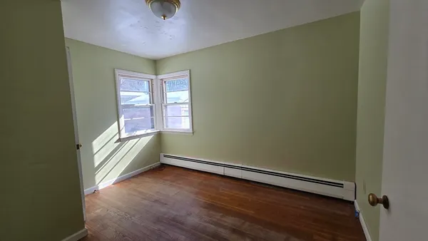 $275,900 | 55 Grandview Avenue, Worcester, MA 01603